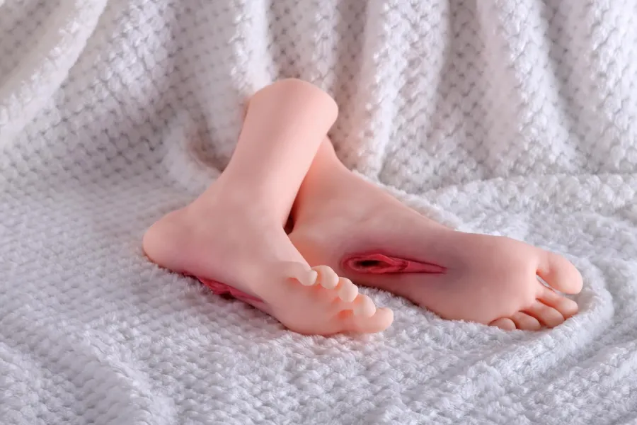 marielove Sexpuppen Torso|Taschenmuschi|Masturbator Charity-Erikas Fuß